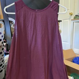 Lot of 2 Flowy Workout Tank Tops XL